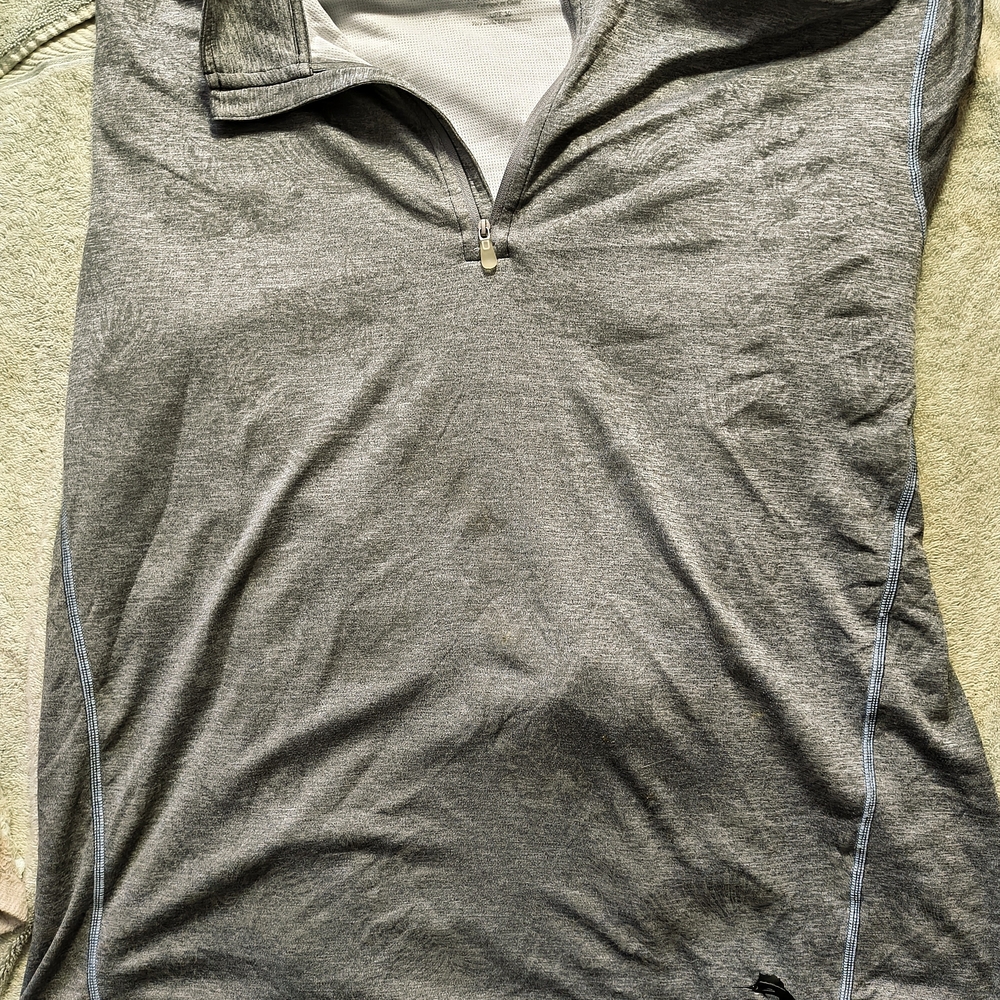 Tommy Bahama White and Gray Performance IslandZone Pullover